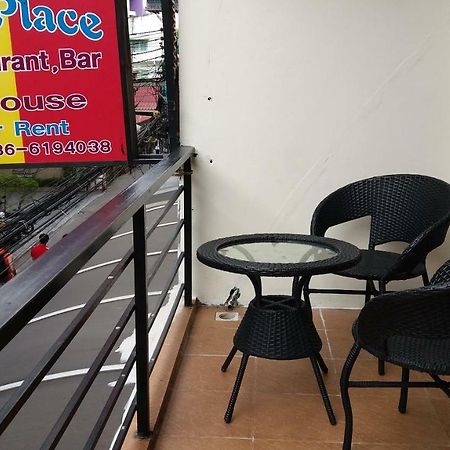 Harry'S Place Pattaya Exterior photo