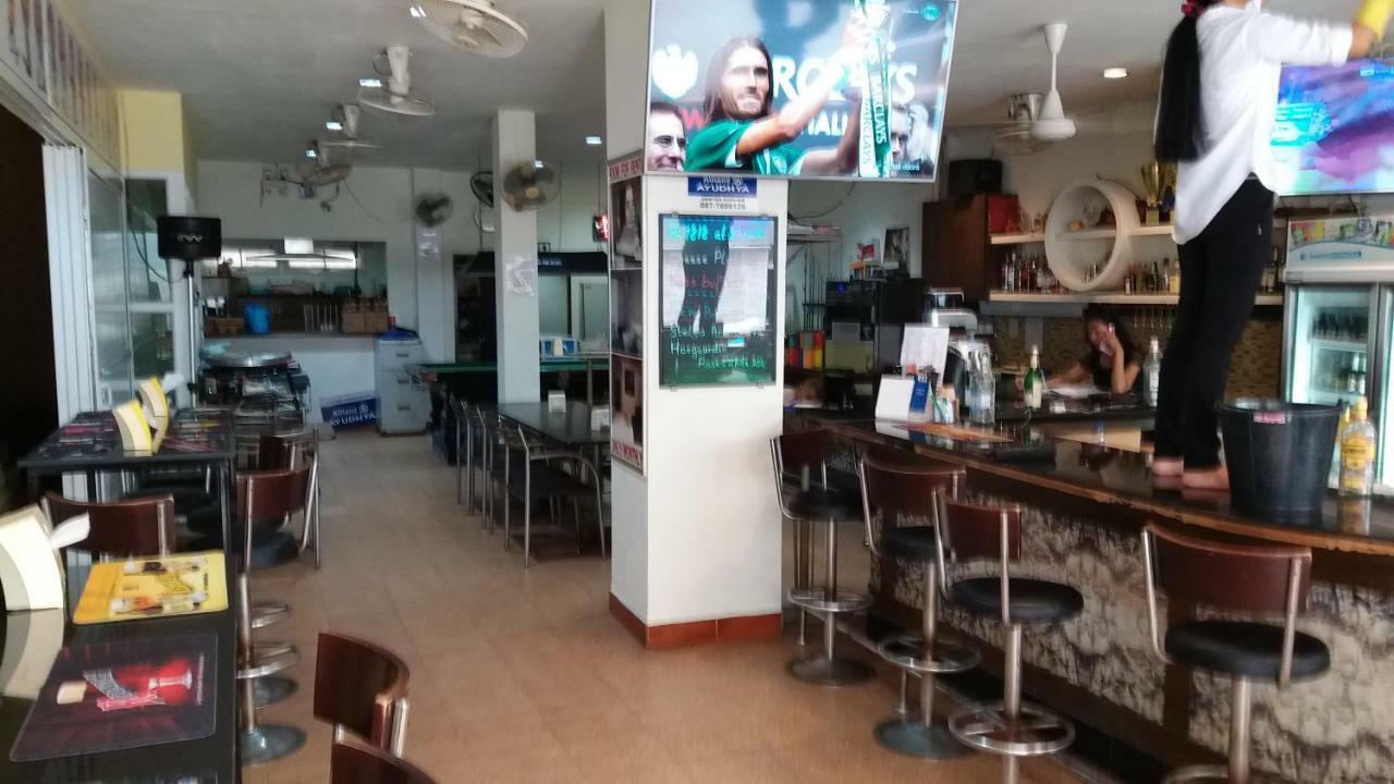 Harry'S Place Pattaya Exterior photo